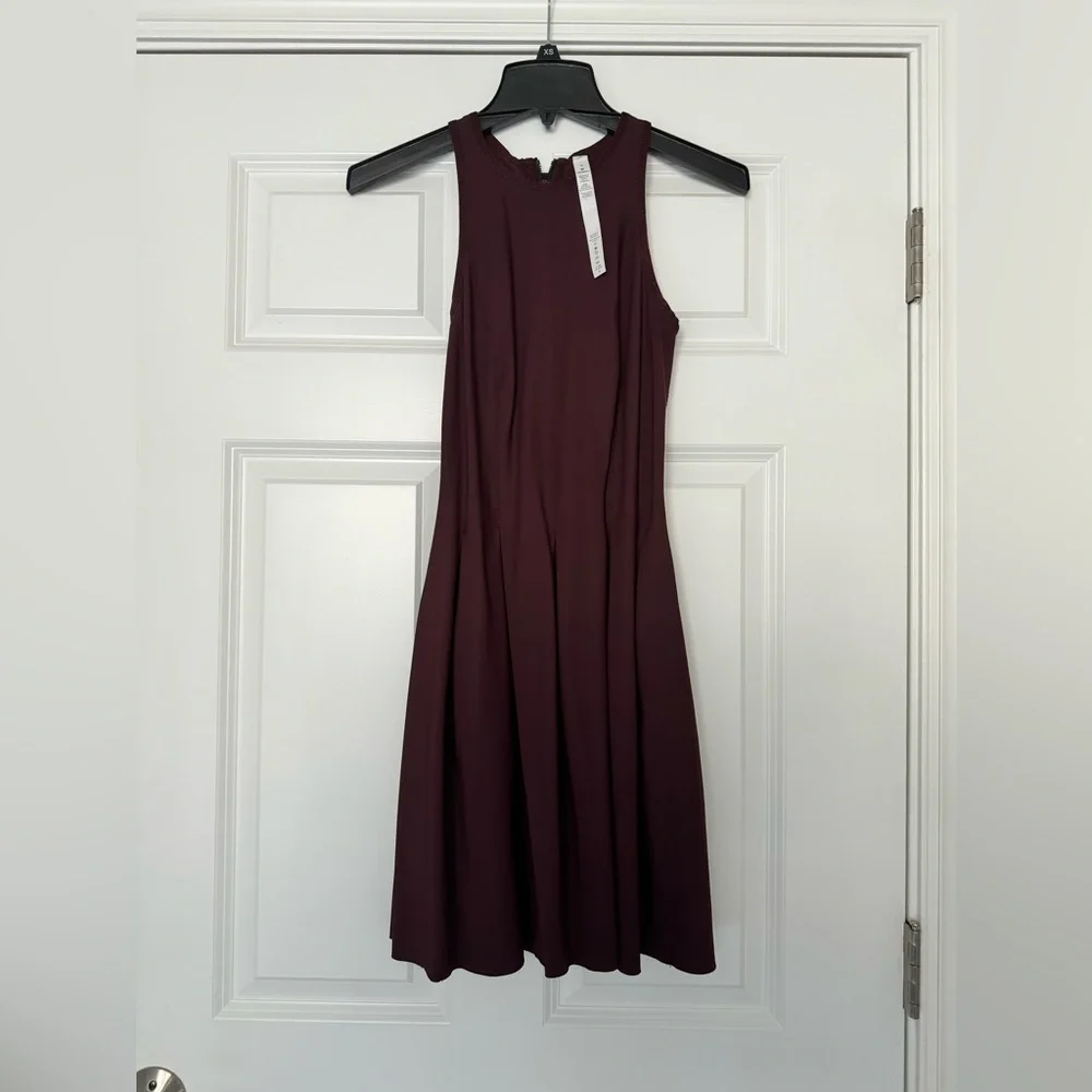 Lululemon here to there dress. Bordeaux 6 - Picture 6 of 7